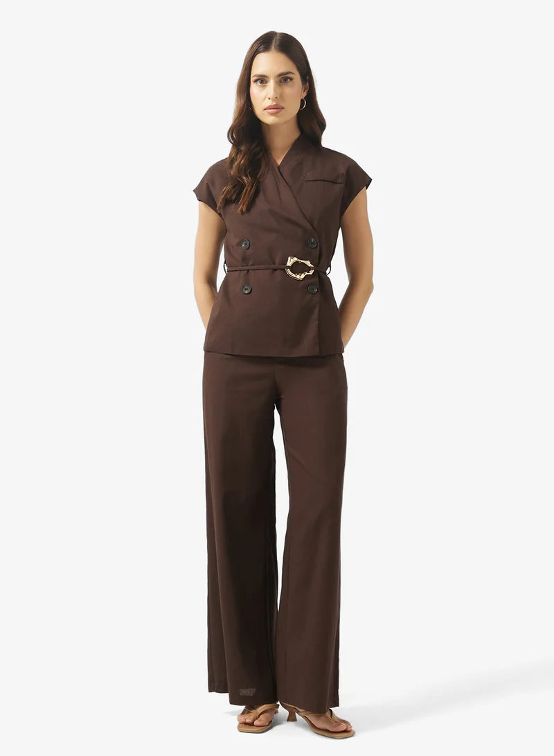 ايلا طقم بلوزة وبنطلون بحزام