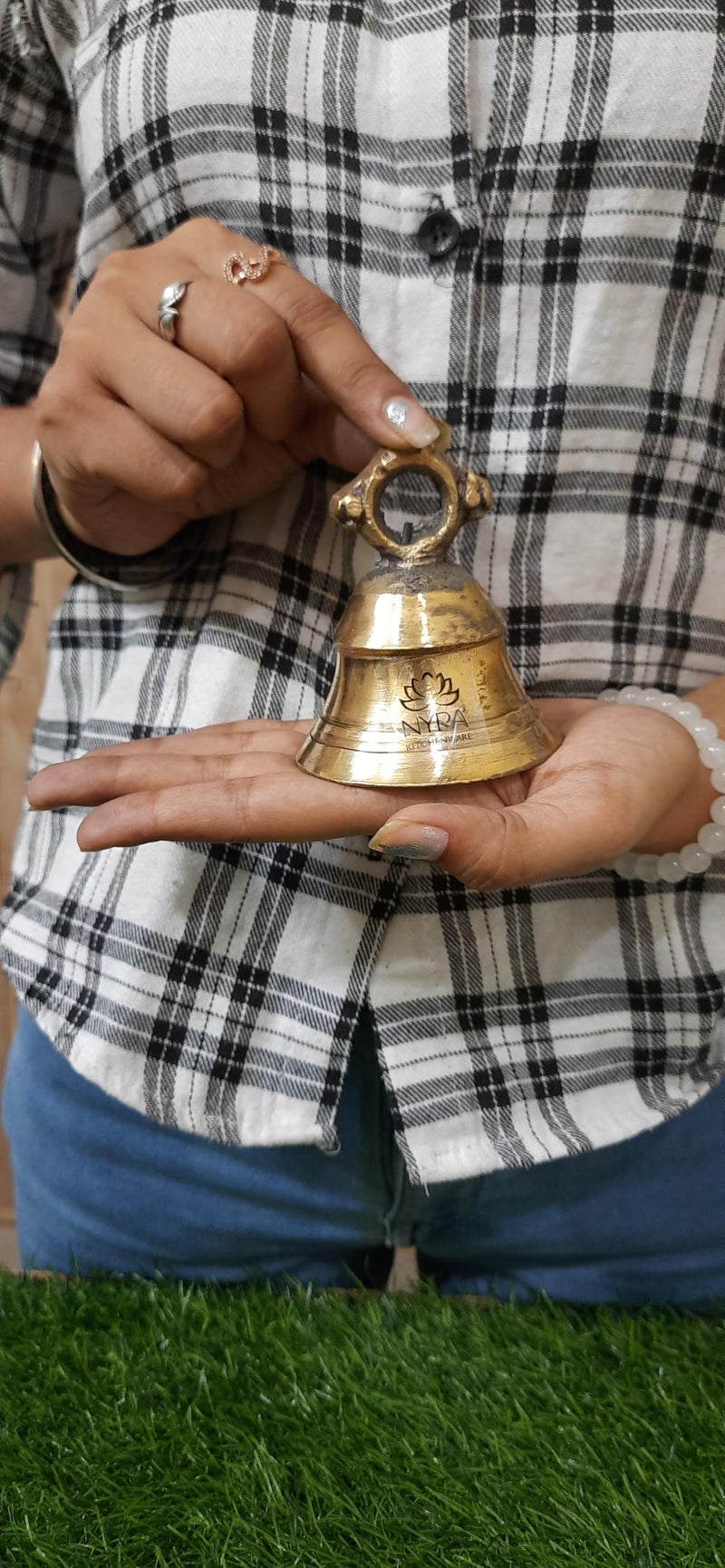 Nyra® Pure Brass/Peetal Pooja Mandir Ghanta Solid Heavy Metal Temple Ghanta/Puja Bell (Small - 250 Grams) - Image 2