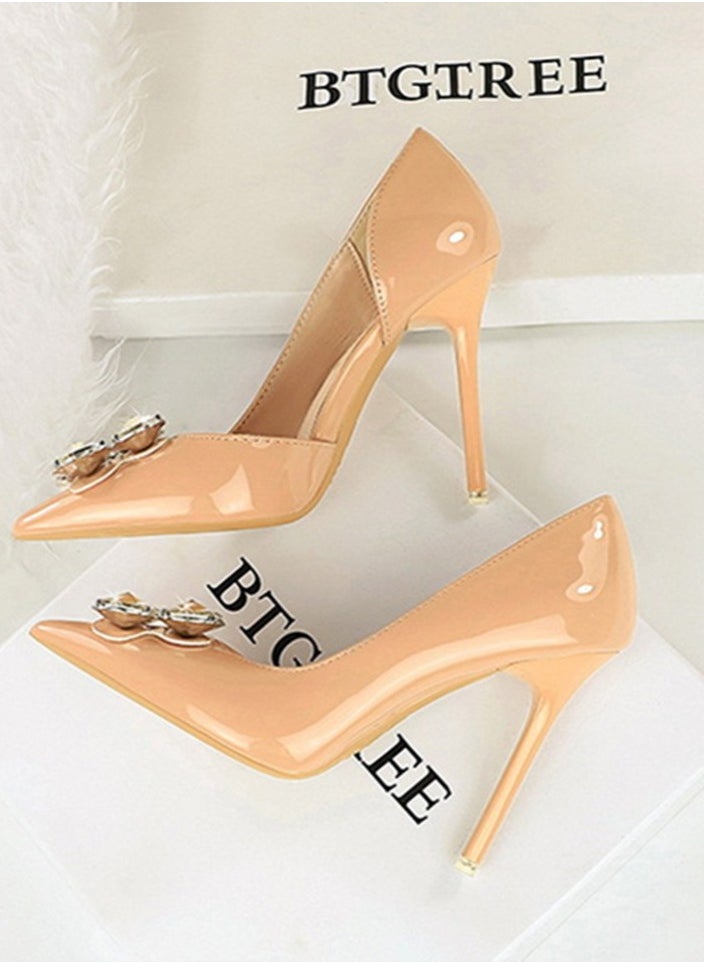 BIGTREE Women's Closed Pointed Toe Stiletto Pump Rhinestone Decoration High Heels Beige 10.5 CM  - Image 3