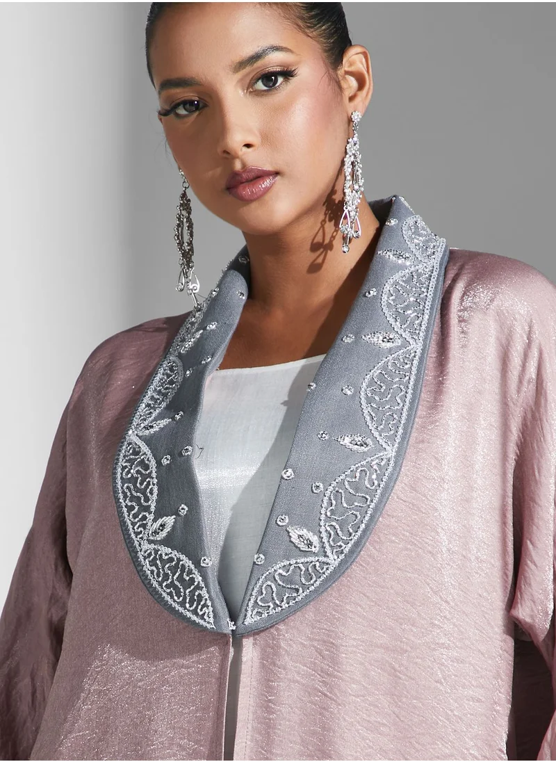 آرا Flared Sleeve Lapel Detail Abaya
