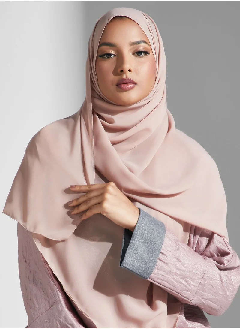 آرا Flared Sleeve Lapel Detail Abaya