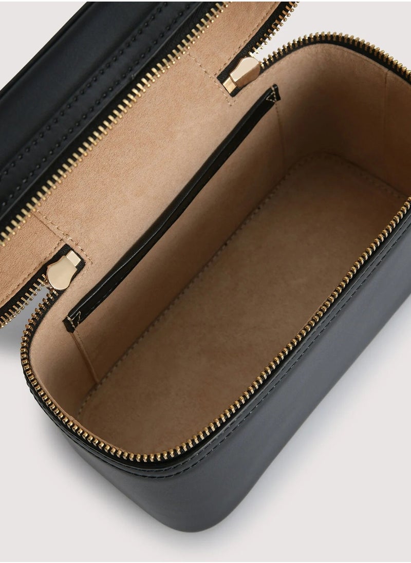 Pedro Boxy Shoulder Bag Crossbody Bag  - Image 5