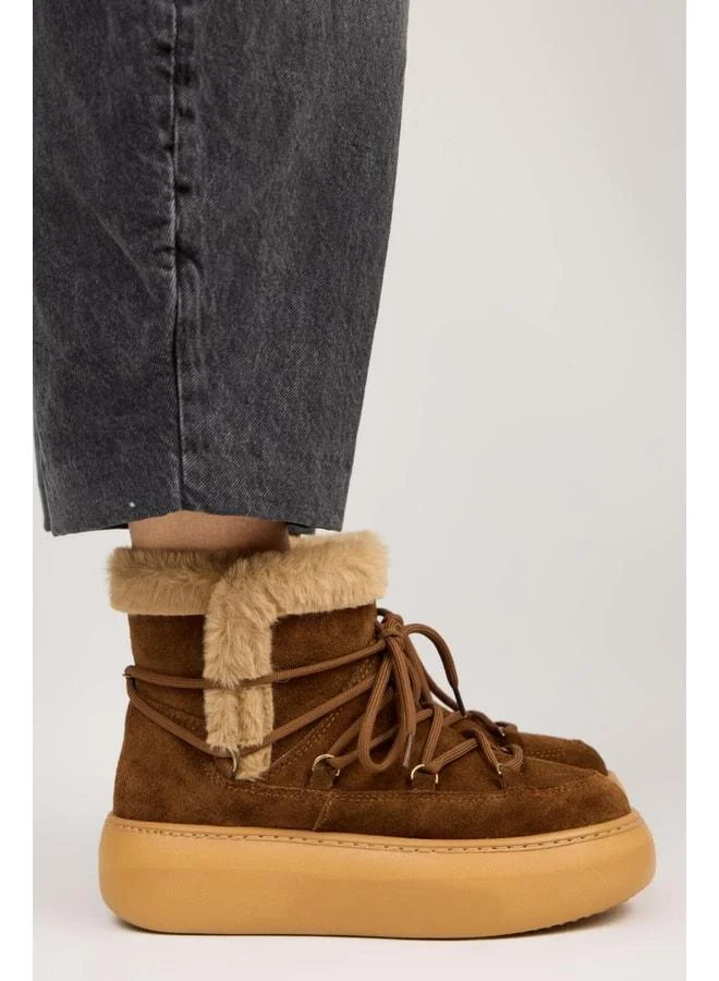 Haven Women's Genuine Leather Lace-up Fur-lined Taba-Taba Boot.