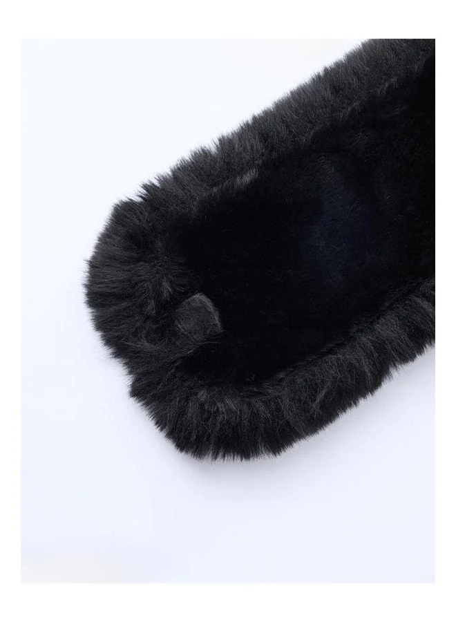 Jimmy Key  Black Short Plush Scarf. for Women | Best Price UAE