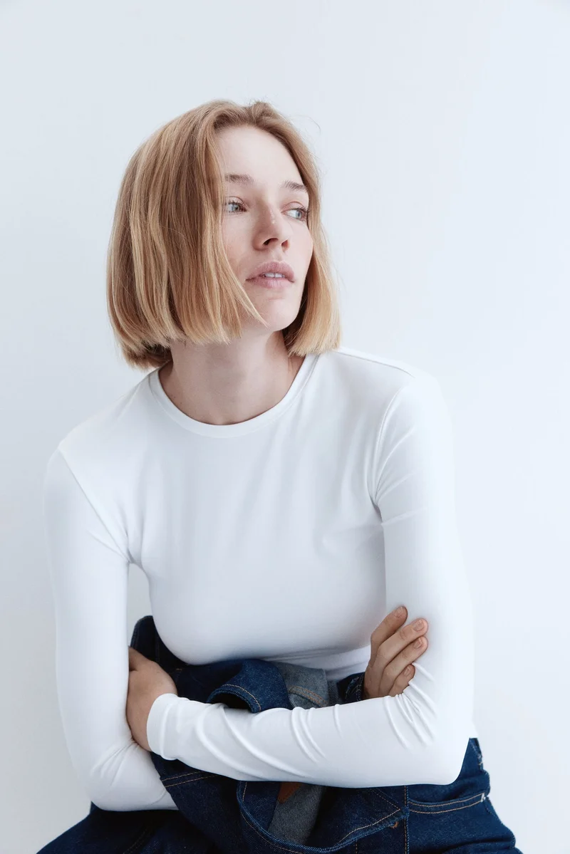 اتش اند ام بلوزة من الجيرسيه