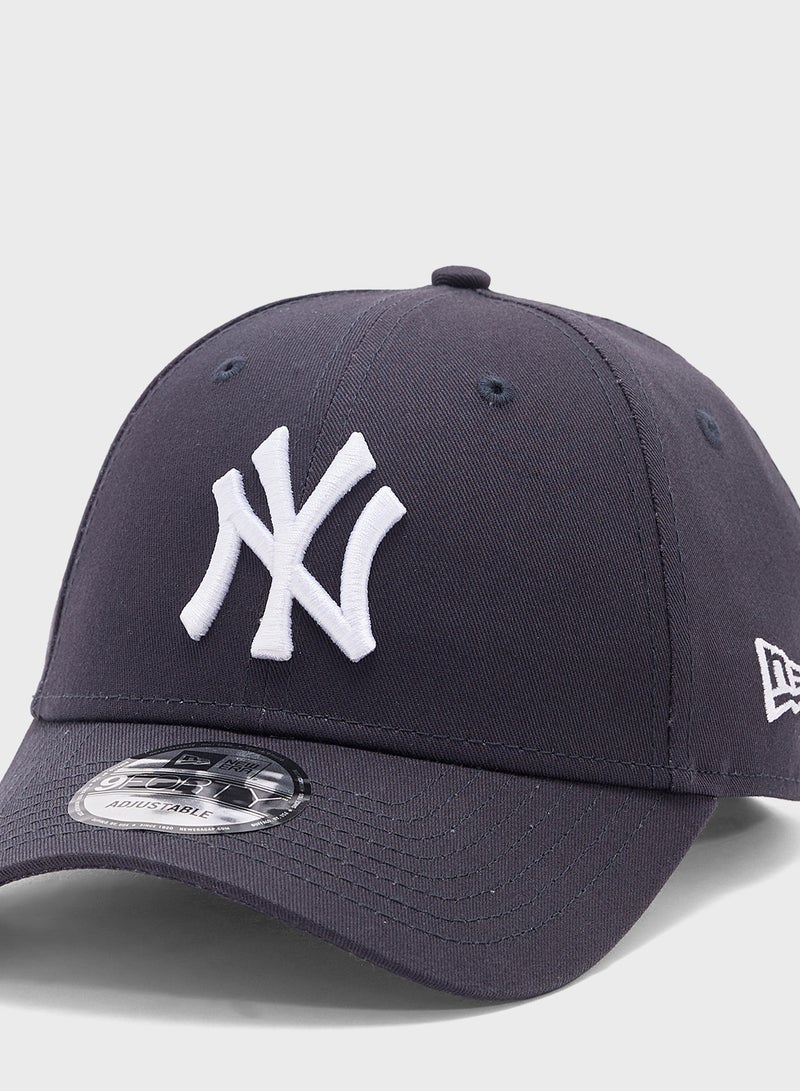 NEW ERA 9Forty New York Yankees Cap  - Image 3