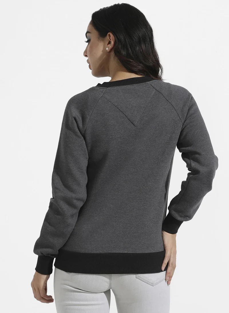 Campus Sutra Zip-Front Hoodie With Contrast Hem
