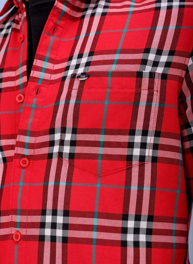 The Indian Garage Co Men Slim Fit Checkered Full Sleeves Cutaway Collar Casual Shirt