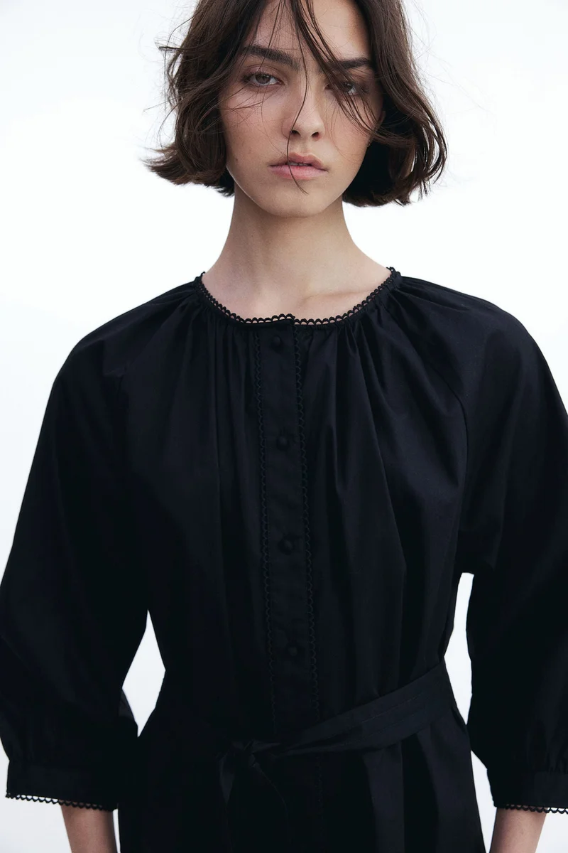 H&M Picot-trimmed dress