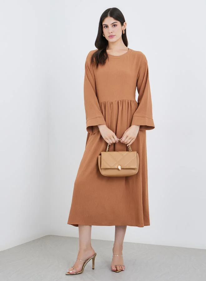 ستايلي Styli Crinkle Crepe Gathered Detail Midi Dress