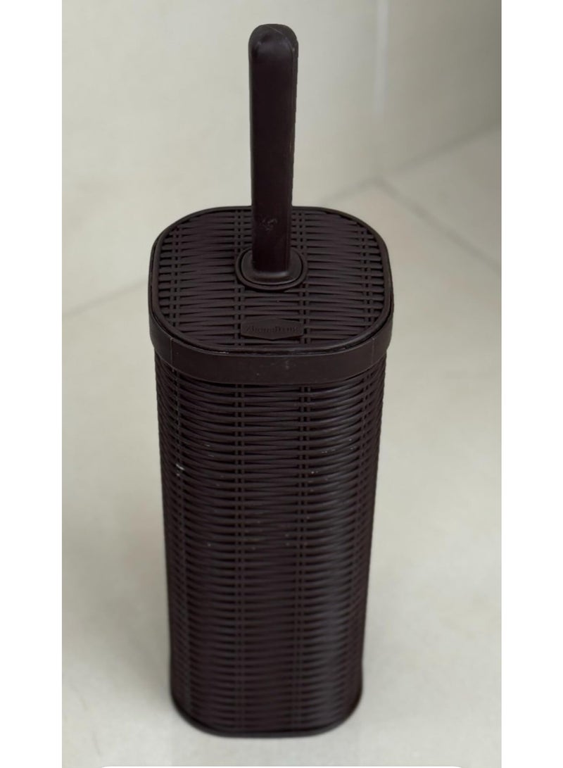 فرشاة تنظيف المرحاض مع حامل، مقاومة للصدأ والتسريب والروائح، بتصميم منسوج من الخيزران البلاستيكي، لون بني داكن، فرشاة تنظيف المرحاض مع غطاء، منظف صحي للمرحاض، تنظيف عميق، مقبض طويل - Image 3