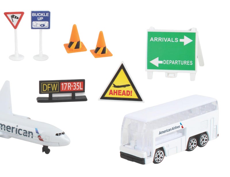 Daron American Airlines Airport Playset with Die-Cast Metal Model Airplane with Plastic Parts, Cars and Transportation Toys for Kids Ages 3+ - Image 3