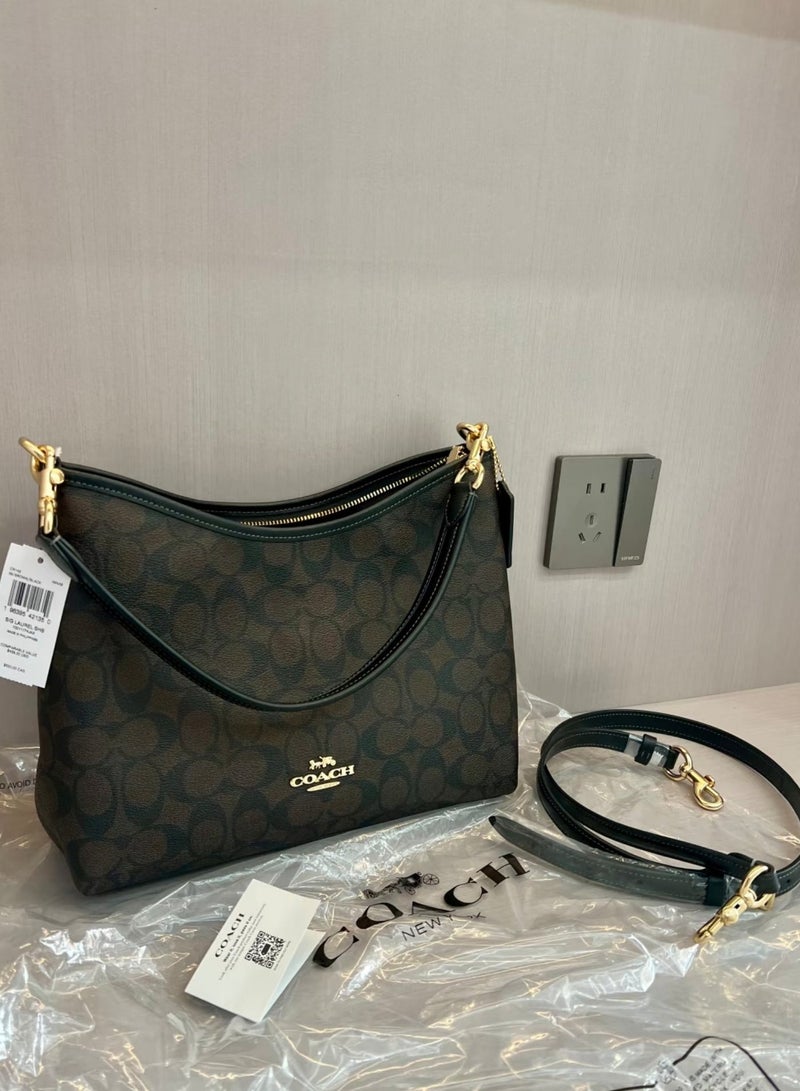 كوتش اوت ليت حقيبة وندير كوتش لوريل 31 باللون البني الداكن، حقيبة كتف بسعة كبيرة، يمكن حملها على كتف واحد أو عبر الجسم - Image 4