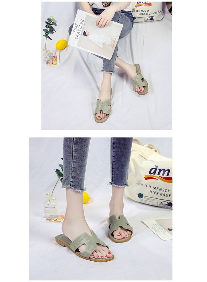 Women Fashion Summer Slippers Outdoor or Indoor Flat Beach Sandals