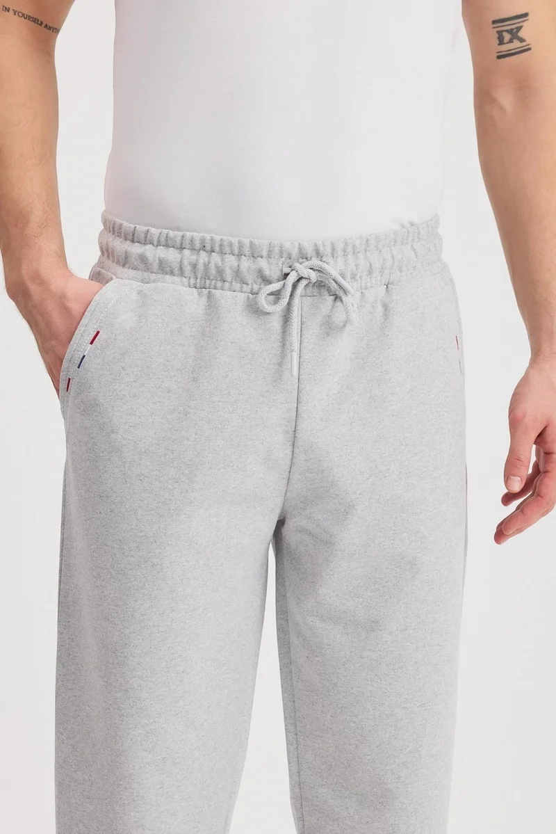 mmetalic Men's Side Pockets Gray Bermuda Below Knee Capri Long Shorts with Adjustable Elastic Waist