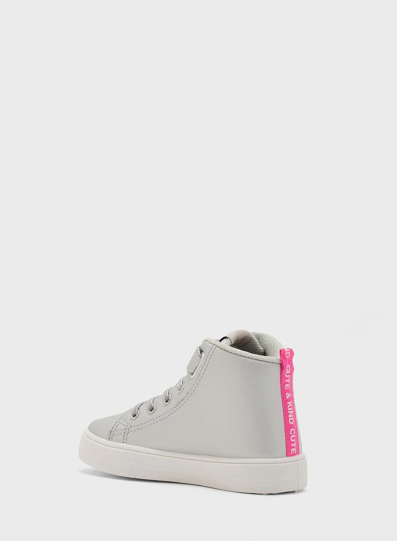 كوميك كيكس من أربانهول Kids L.O.L Surprise Low Top Sneakers
