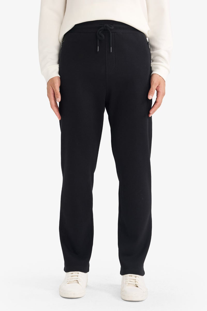 DeFacto Black Man Regular Fit Pocketed Straight Leg Sweatpants Casual - Image 3