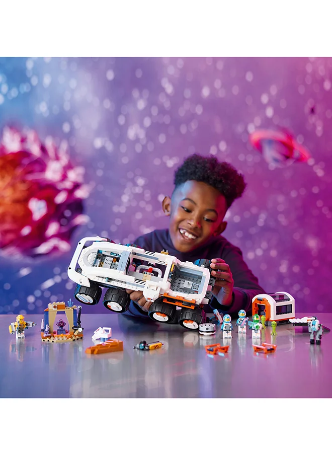 ليغو 60432 City Command Rover And Crane Loader Outer Space Toy Building Set, Gift Idea For Ages 7 And Over, 4 Astronaut Minifigures, Robot, 2 Alien Action Figures And Planet Setting (758 Pieces)
