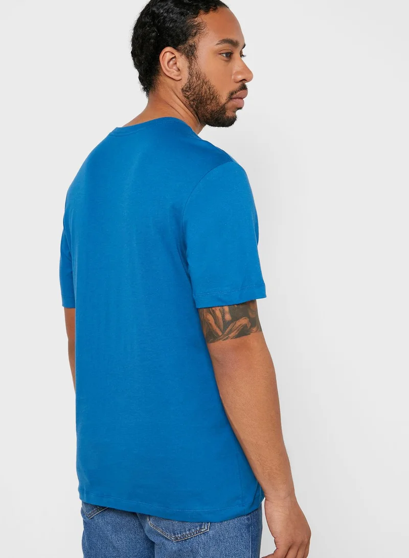 Nike NSW Sneaker CLTR 7 T-Shirt