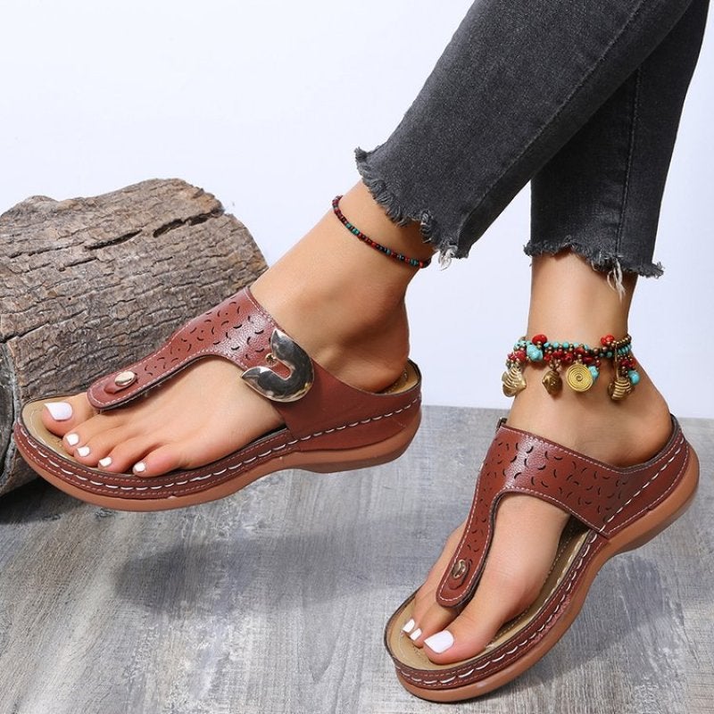 Toe sandals female 2022 spring new round head hollow metal buckle comfortable wedge heel wear solid color flip-flops black 43 - Image 3