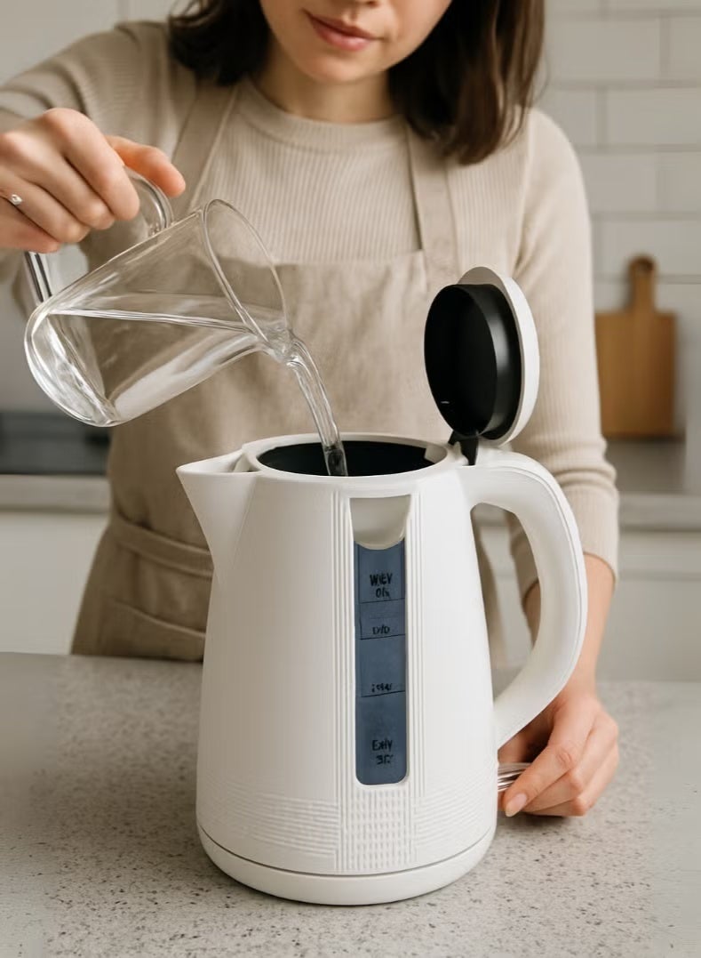 Venus Electric Kettle 1.8 Liters Plastic, auto shut off - Image 3
