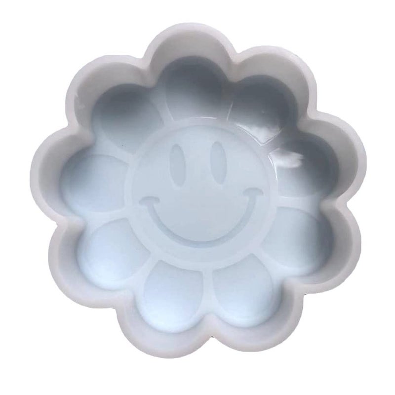 Duawenki Smiley Face Flower Shape Car Freshie Silicone Mold for Making Soap Aroma Beads Car Freshie Pendant Candle Resin