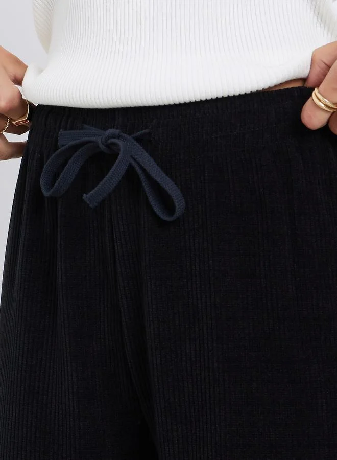 Styli Women Black Straight Leg Corduroy Pants