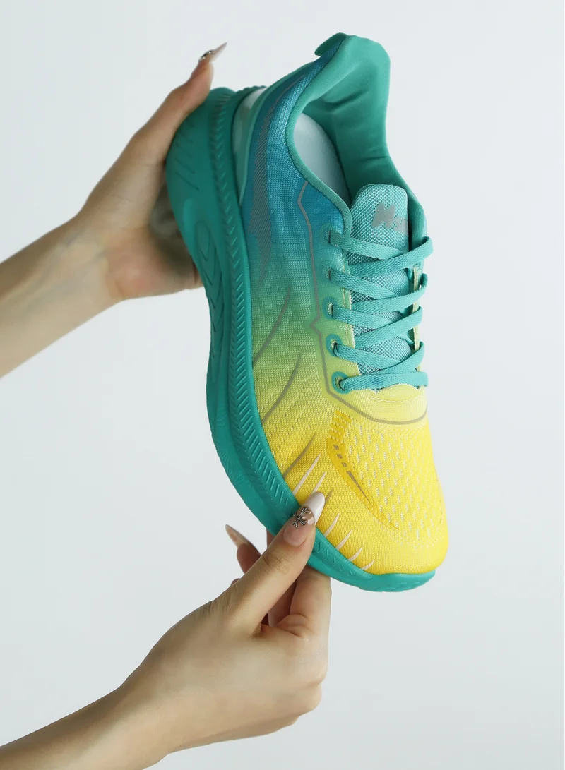 London Rag Gradient Flyknit Sneakers in Green