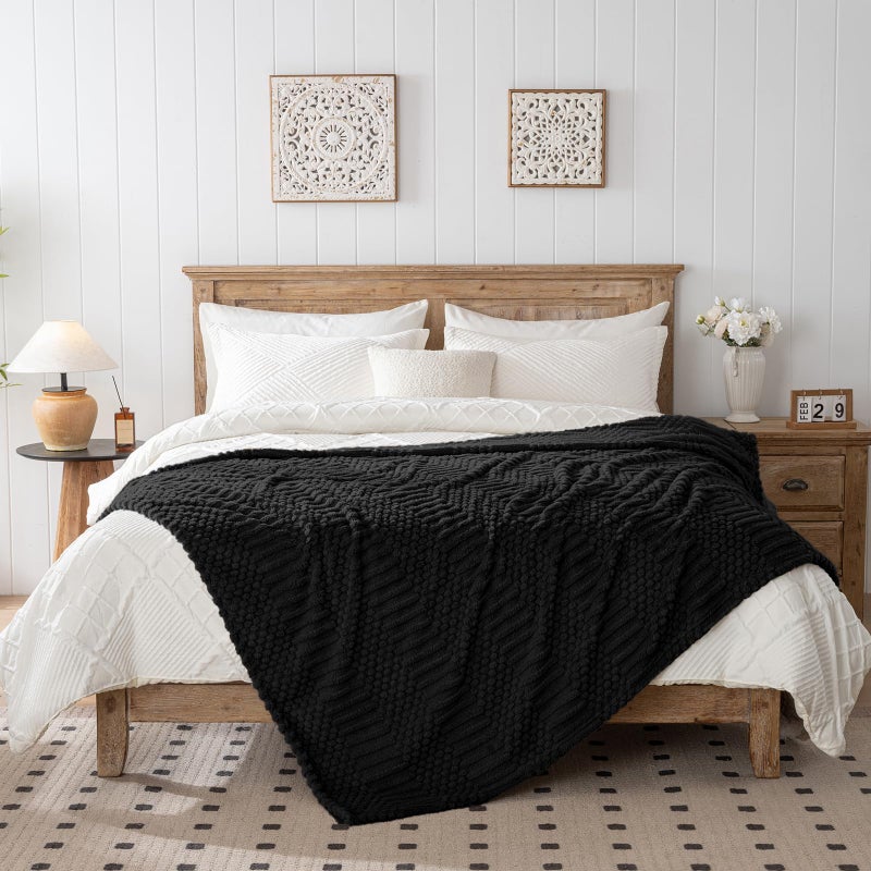 Lussena 50x70 Inch Black Throw Blanket - Soft & Fluffy Fleece, Cute & Aesthetic, Perfect for Sofa, Couch, Chair, Bed, Living Room & Bedroom, All-Season Use, Plush & Cozy Decorative Blanket - Image 5