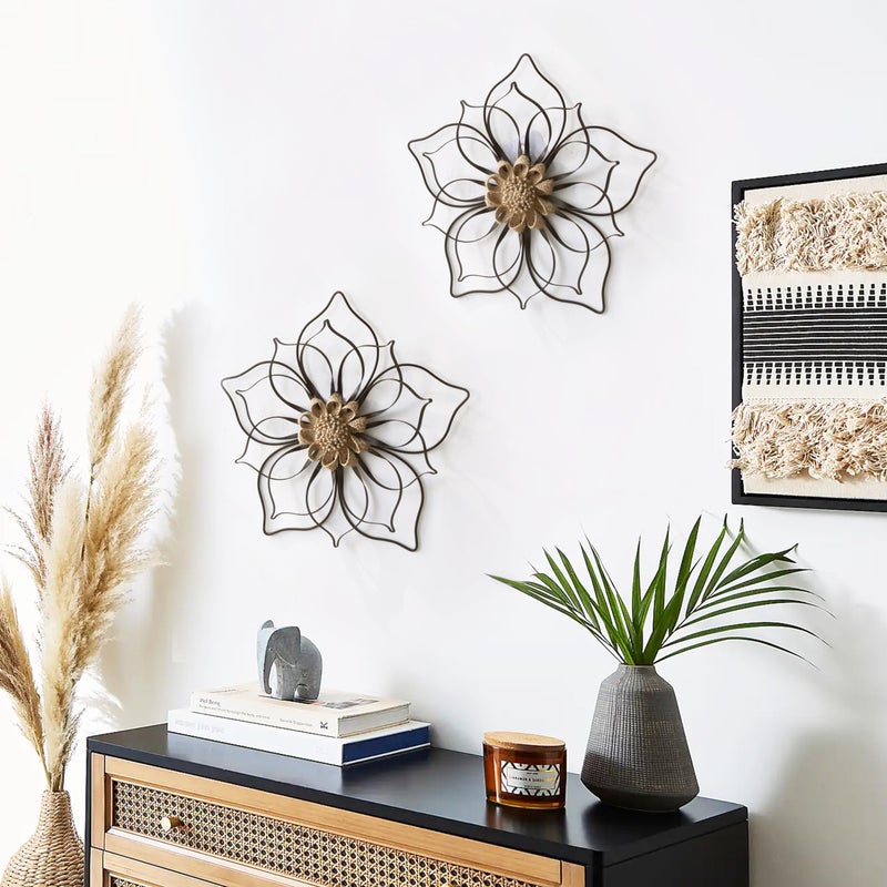 Remenna Metal Flowers Wall Decor, Metal Rustic Wall Art Decoration Farmhouse Wall Decorations Multiple Floral Hanging Decor for Bathroom Living Room Home Office Garden Kitchen (white & blue) - Image 2