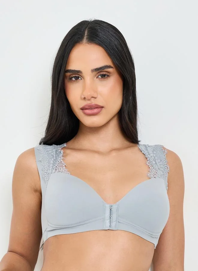 Take Two Solid Lace Patchwork Padded Non Wired Bulk Front Regular Bra