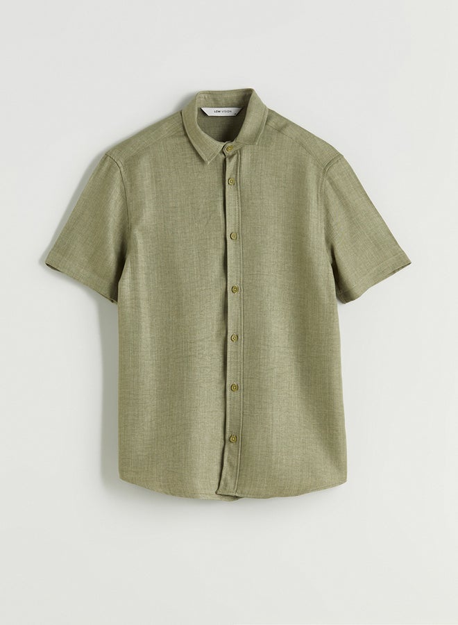 LC WAIKIKI Regular Fit Short Sleeve Men's Shirt  - Image 4