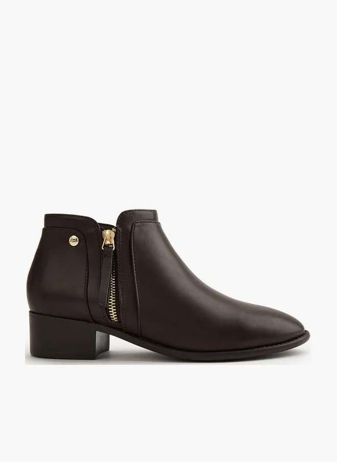 فلورا بيلا من شو إكسبرس Flora Bella Solid Ankle Boots With Zip Closure