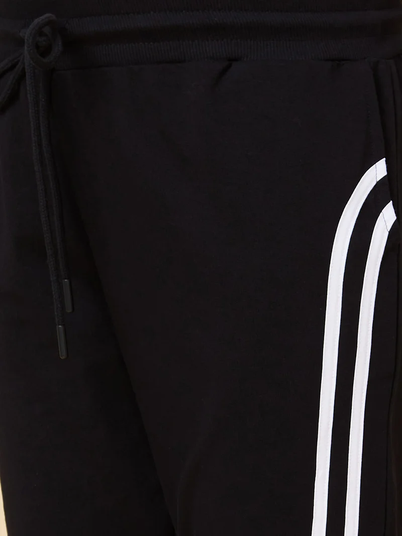 جلو باص Women Typography Printed Boxy Fit Sweatshirt & Joggers Co-Ord Set