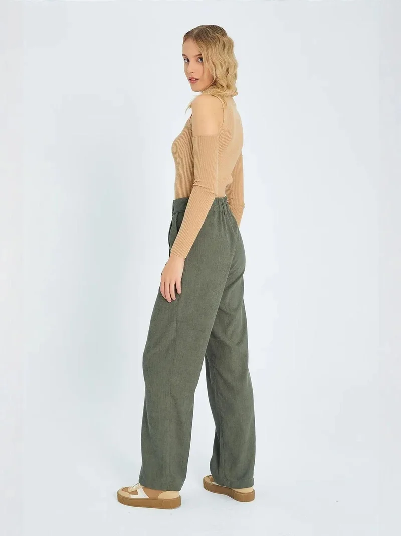 Mixray Khaki Green Mixray High-Waist Straight-Leg Velvet Trousers for Women | Best Price UAE