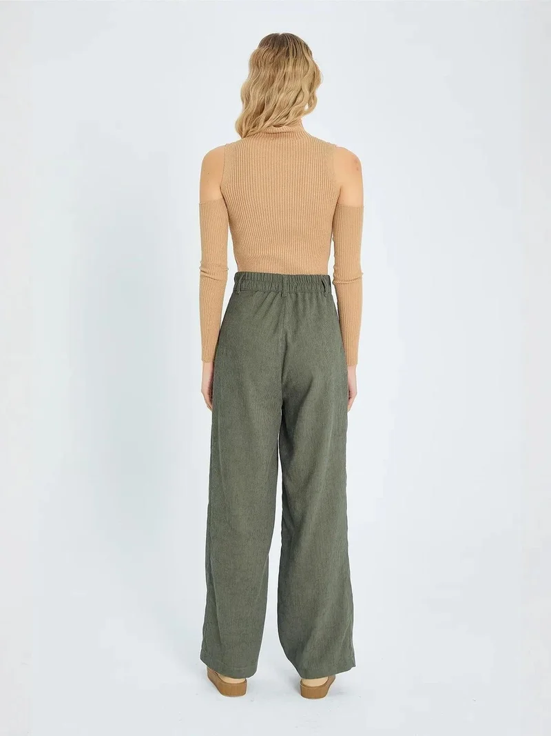 Mixray Khaki Green Mixray High-Waist Straight-Leg Velvet Trousers for Women | Best Price UAE