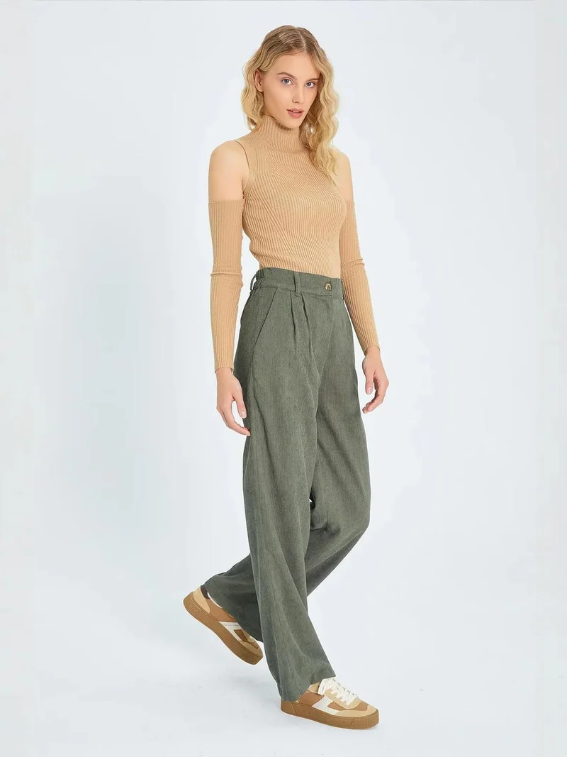 Mixray Khaki Green Mixray High-Waist Straight-Leg Velvet Trousers for Women | Best Price UAE