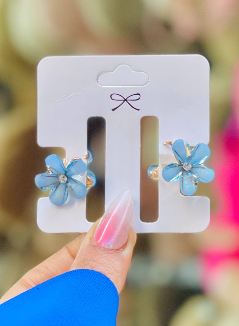 2 Pcs of Mini Blue Flower Hair Clips - Image 1