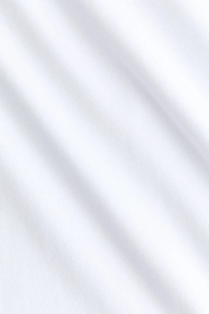 اتش اند ام فيست توب من القطن