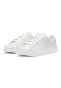 بوس white