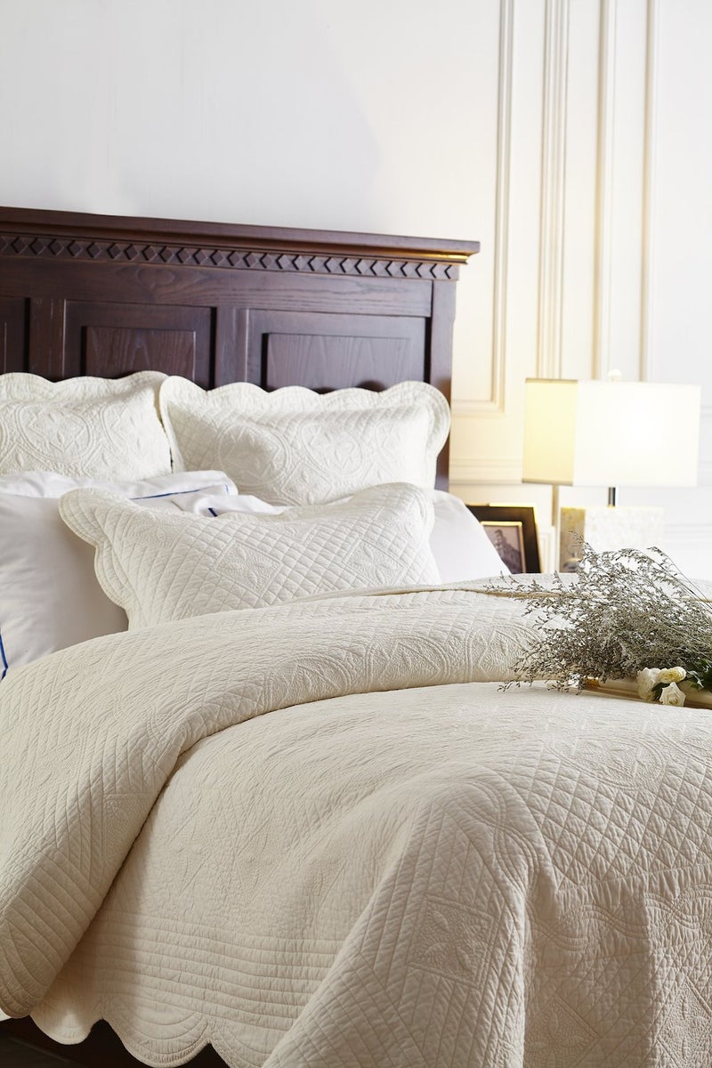 Calla Angel Sage Garden Luxury Pure Cotton Quilted Standard Pillow Sham 20'' x 26'', Ivory - Image 3