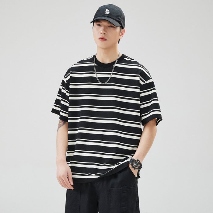 Fashionable American Simple Stripesd Round Neck T-Shirt For Men, Versatile Loose Round Neck Short-Sleeved Casual Youth Trendyy Cool And Handsome T-Shirt - Image 1