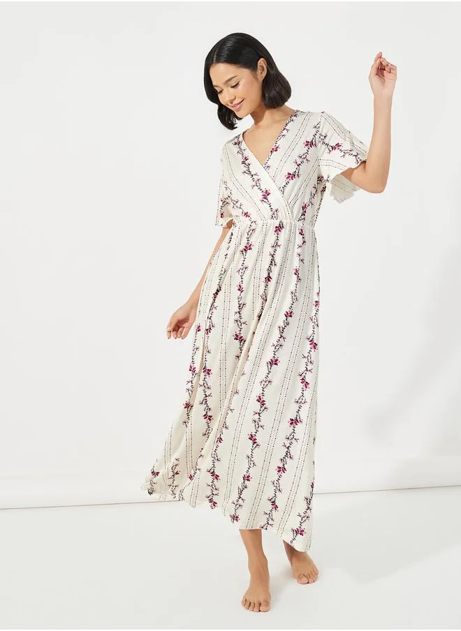 Styli Linear Floral Print Wrap Over Nightdress