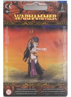 Games Workshop 99070212001 Dark Elf Sorceress Clam Pack Figure  - Image 2