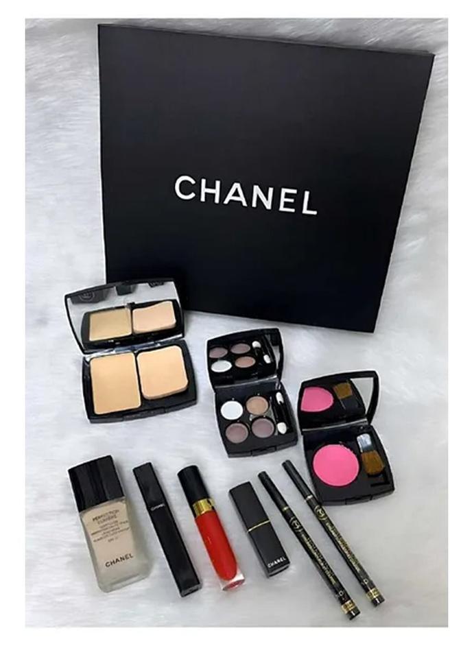 مجموعه مكياج من شانيل طقم هدايه مناسب