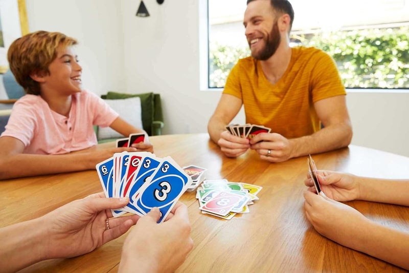 لعبة UNO الكلاسيكية - احصل على Wild 4 UNO! مع بطاقات Wild قابلة للتخصيص - Image 2