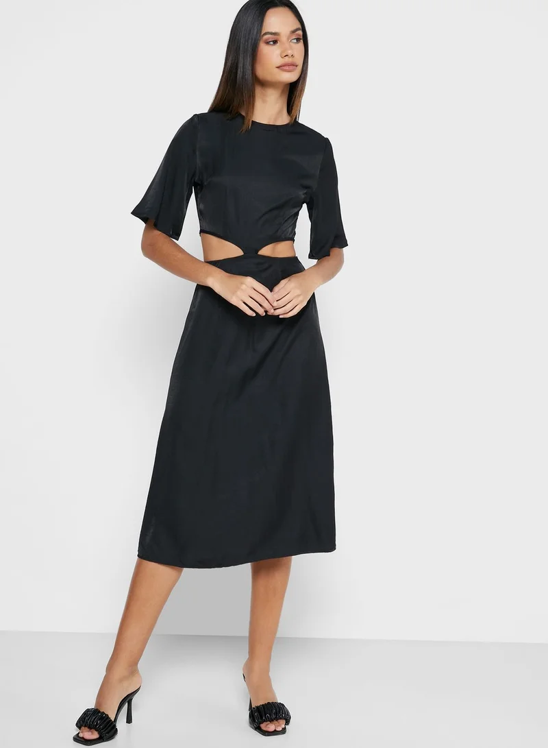 Ginger Cut Out Flowy Dress