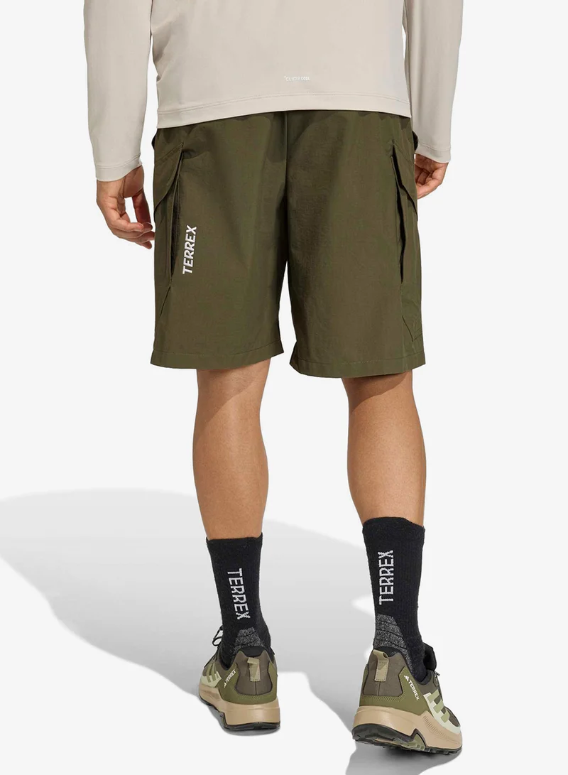 اديداس شورت كارغو تيريكس إكسبلوريك كليما