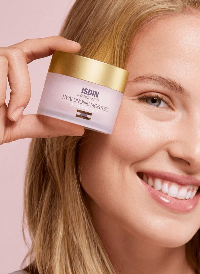 ISDIN ceutics Renew Hyaluronic Moisture Face Cream For Sensitive Skin 50g - Image 2