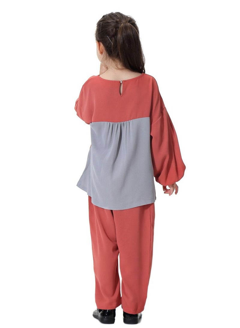 Loquat Girl's 2-Piece Set Outfit Round Neck Top And Loose Harem Pants Suit Brick Red/Grey  - Image 3
